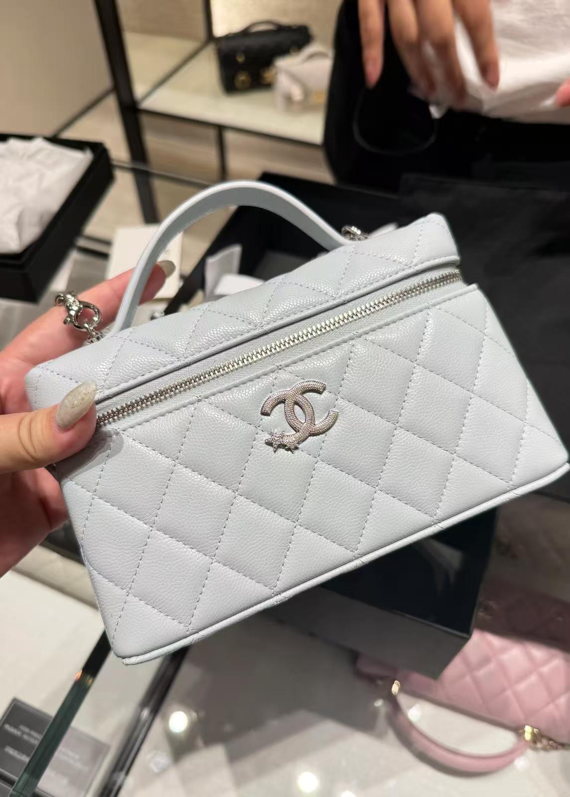 Chanel lp 彗星 baby blue